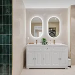 Ferienhaus The Townhouse Dream I No Expense Spared I New 2025 Bergen