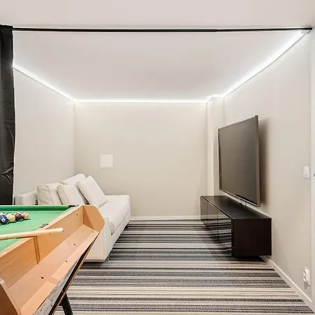 The Townhouse Dream I No Expense Spared I New 2025 *