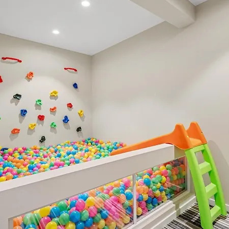 The Townhouse Dream I No Expense Spared I New 2025 Дом отдыха Берген