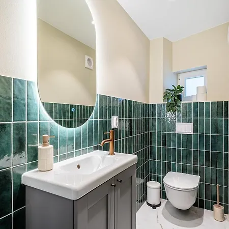 The Townhouse Dream I No Expense Spared I New 2025 Дом отдыха *