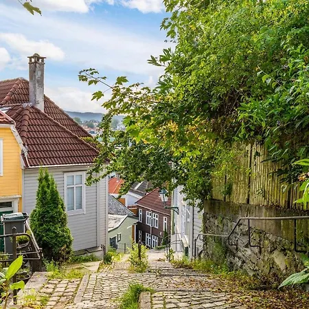 The Townhouse Dream I No Expense Spared I New 2025 * Μπέργκεν