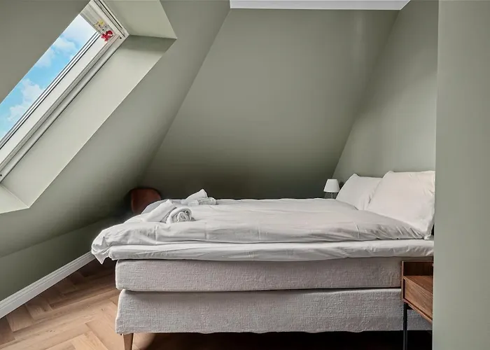 The Townhouse Dream I No Expense Spared I New 2025 Ferienhaus Bergen